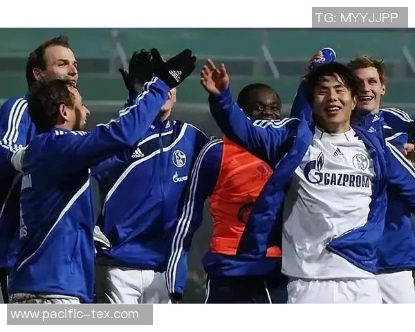 蒿俊闵庆祝38岁生日曾在沙尔克04留洋并参与欧冠赛事